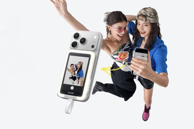 Insta360 представила MagSafe-экран для селфи